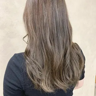 セミロング カラー ヘアアレンジ 眉毛ワックス konomiの眉毛・アイブロウイメージ