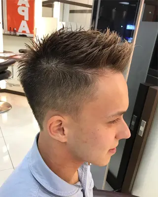 ショート カラー メンズ 🟦メンズパーマ🟦 横浜駅｜小上馬淳司のヘアスタイル