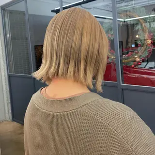 ショート カラー ハイトーン/デザイン hirokiのヘアスタイル