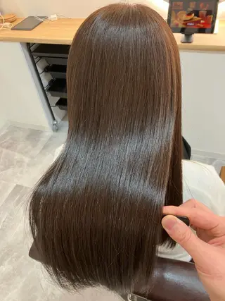 ロング カラー ヘアアレンジ キッズ 横浜関内髪質改善 re:Magoのヘアスタイル