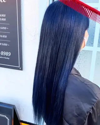 ロング カラー MEY Kirinのヘアスタイル