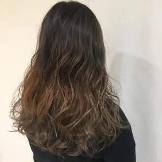 セミロング カラー ヘアアレンジ マツエク・マツパ きむえり/髪質改善 /うねり広がり改善のヘアスタイル