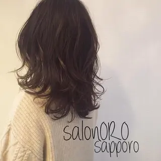 ミディアム カラー パーマ 池田 真由美のヘアスタイル