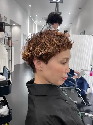 ショート 似合わせパーマ/ 山本銀次郎のヘアスタイル