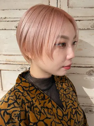 ショート カラー RorriM natsuのヘアスタイル