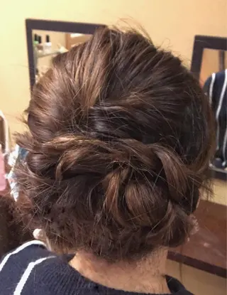 ミディアム ヘアアレンジ 山北 咲子のヘアスタイル