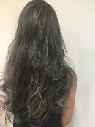 ロング カラー ヘアアレンジ きむえり/髪質改善 /うねり広がり改善のヘアスタイル