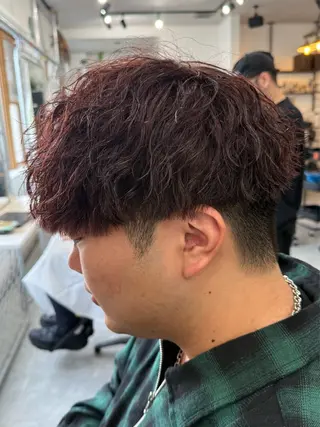 ショート カラー メンズ 宮下 遼太のヘアスタイル