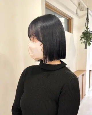 ショート リンダ所属・ボブ/ブリーチ /すずきのヘアスタイル