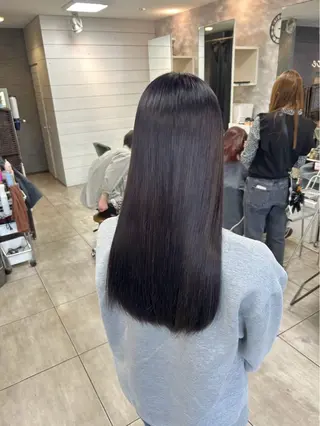 セミロング 縮毛矯正✖髪質改善 仁木伸明のヘアスタイル