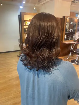 ミディアム カラー 宮本 いぶきのヘアスタイル