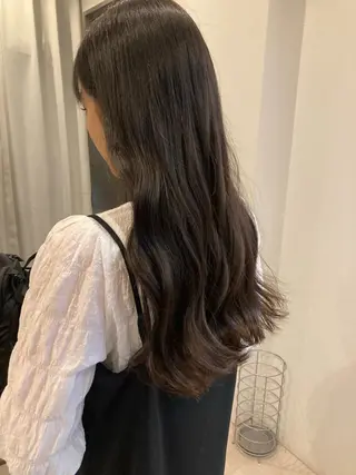 ロング ✨色持ちの良い艶 カラー✨蟹江真世のヘアスタイル