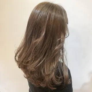 ミディアム カラー パーマ ヘアアレンジ 顔周りカット・相談 レイヤーも◎しずくのヘアスタイル