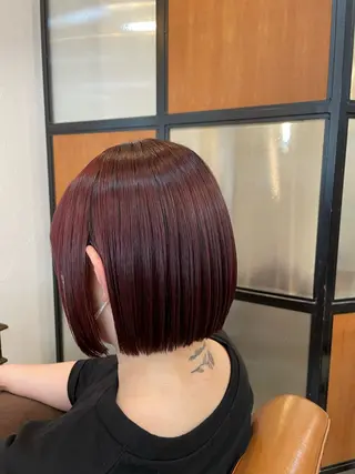 ショート カラー 立川・くびれミディ 旬なデザインカラーのヘアスタイル