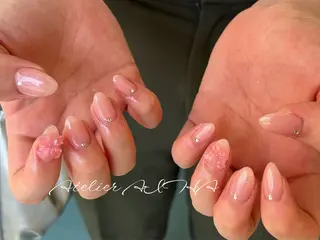 ミディアム アトリエAIHA★ フィルイン推奨サロンのネイルデザイン