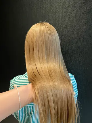 ロング レイヤーカット/ フェミニン💕/鏡のヘアスタイル