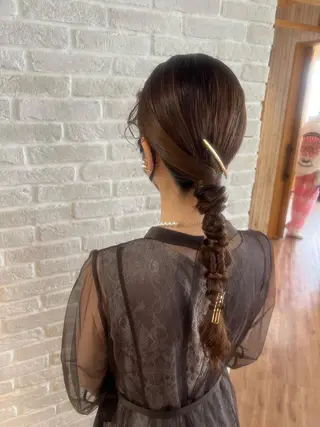 ロング ヘアアレンジ Topstylist YUKIのヘアスタイル