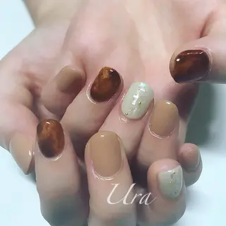 ネイル UrakoNail 《nail》のネイルデザイン