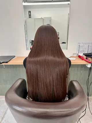 ロング カラー ブリーチなし/レイヤ ー特化🌈Tommyのヘアスタイル