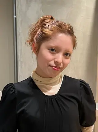 ミディアム カラー ヘアアレンジ 🎀オイダイラ モモカ🎀のヘアスタイル