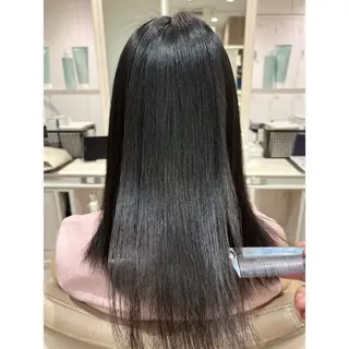 ロング パーマ 長崎 真子のヘアスタイル