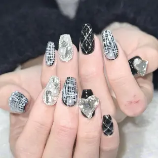 ネイル Queens ゲンのネイルデザイン