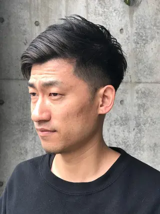 ショート カラー メンズ 及川 光のヘアスタイル