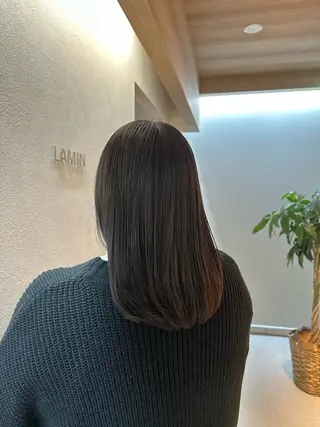 セミロング カラー 近藤 李香のヘアスタイル