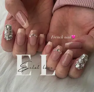 ネイル 倉石 百恵のネイルデザイン