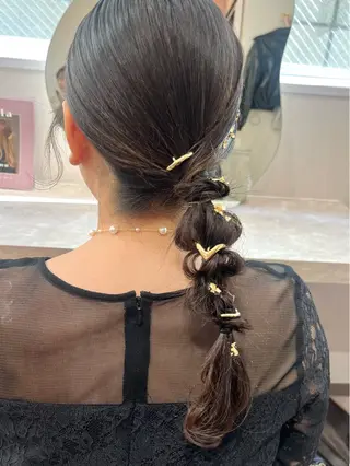 ロング ヘアアレンジ Mila Akariのヘアスタイル