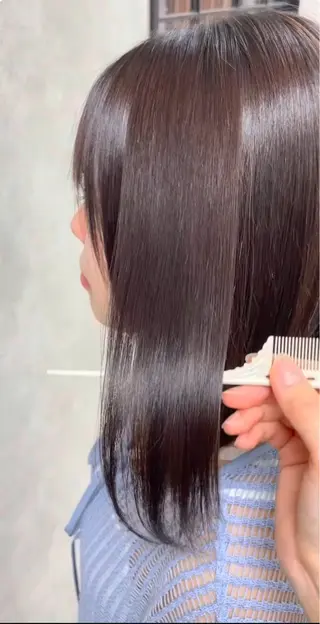 ミディアム レイヤー/透けカラー ✨KANAのヘアスタイル
