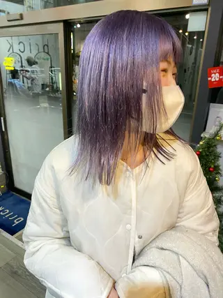 ミディアム 小林 朋花のヘアスタイル