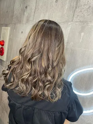 セミロング カラー パーマ ヘアアレンジ メンズ キッズ ネイル マツエク・マツパ 北千住10分 肥高 壮汰のヘアスタイル