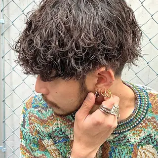パーマ メンズ センターパート／マッ シュ／パーマ　あさみのヘアスタイル