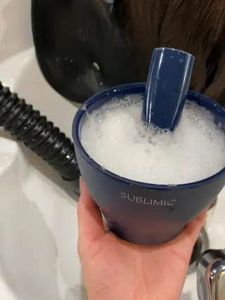 カラー シミズ アスカのヘアスタイル