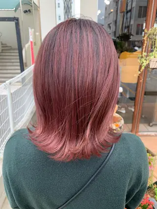 ミディアム カラー 屋比久 一樹のヘアスタイル