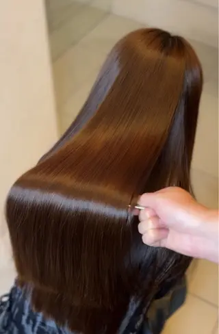 セミロング 縮毛矯正特化 髪質改善辻良輝のヘアスタイル