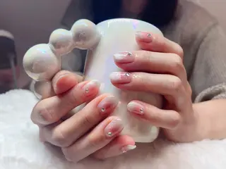 ネイル ✨ Elf スタッフのネイルデザイン