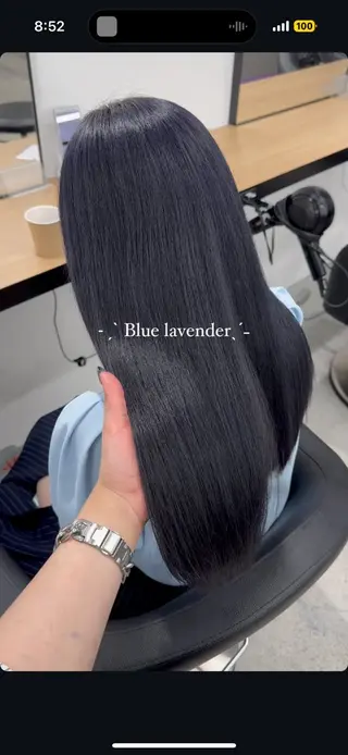 ロング カラー 暗髪🩶ラベンダー/ ブルー/ユウナ🤍のヘアスタイル