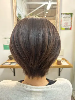 ショート カラー 勝又 胡真千のヘアスタイル