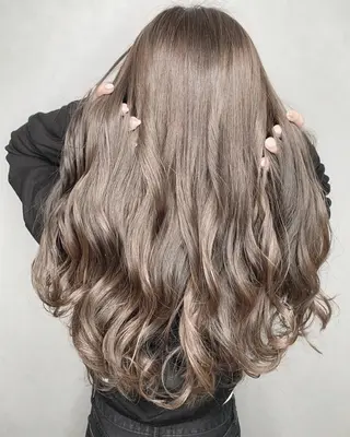 セミロング カラー ネイル パーマ ヘアアレンジ メンズ キッズ マツエク・マツパ 新宿駅近♡友達とOK 🦋W -ワット -のヘアスタイル
