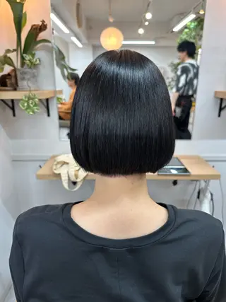 ショート 髪質改善/ストレート 根上のヘアスタイル
