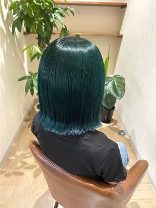 ミディアム 本郷 豊のヘアスタイル
