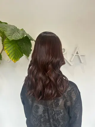 ロング ツヤ感オリーブカラー /mei✨️のヘアスタイル