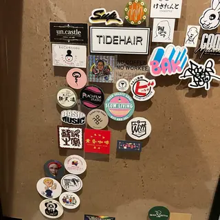 TIDEHAIR SHIHOのヘアスタイル