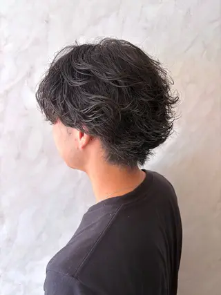ミディアム パーマ 本厚木パーマ&ブリー チMEN'Sショートのヘアスタイル
