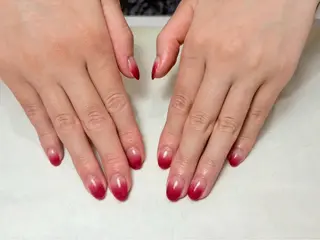 ネイル Plus Ewalu / mihiroのネイルデザイン