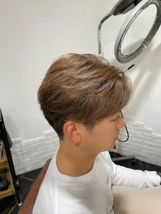 カラー メンズ 齋藤 拓麻のヘアスタイル