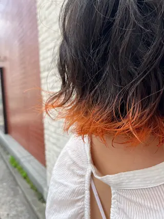 ショート カラー パーマ 🫧ハイトーン個性髪 🫧マヤのヘアスタイル