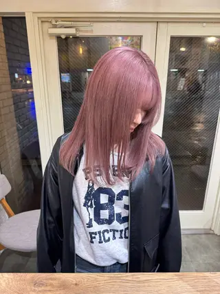 セミロング カラー 阿部  ことみ /パーマモデルのヘアスタイル